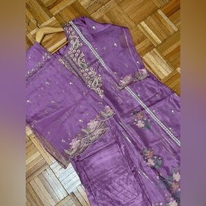 Elegant Purple salwar kameez with matching dupatta and salwar
